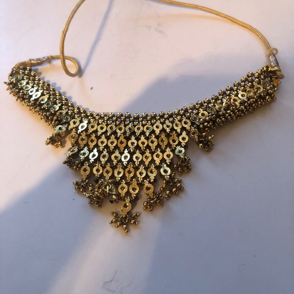 Vintage gold heavy metal mesh choker/ bib necklace with tie-ups- preloved - Picture 2 of 9